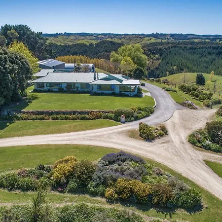 Tango10 Accommodation - Best Views In Hawke'S Bay Tangoio Exterior photo
